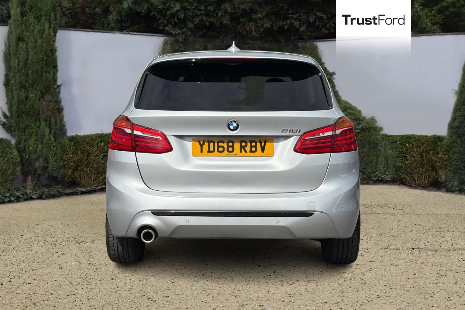 BMW 2 SERIES Photo 6