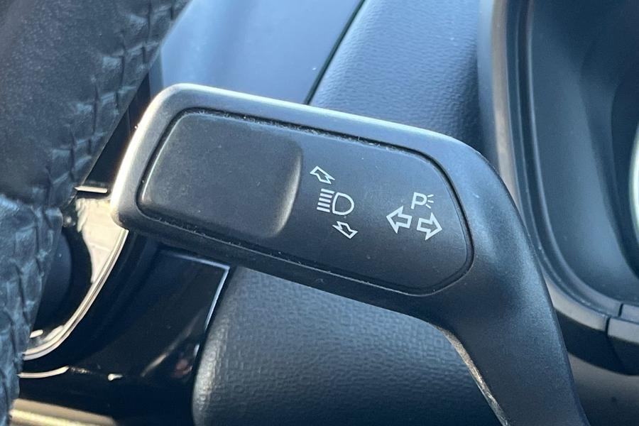Ford EcoSport Photo autoimg-81ef6987d2f5921ff7b6117fe92e47b6c813a6d8.jpg