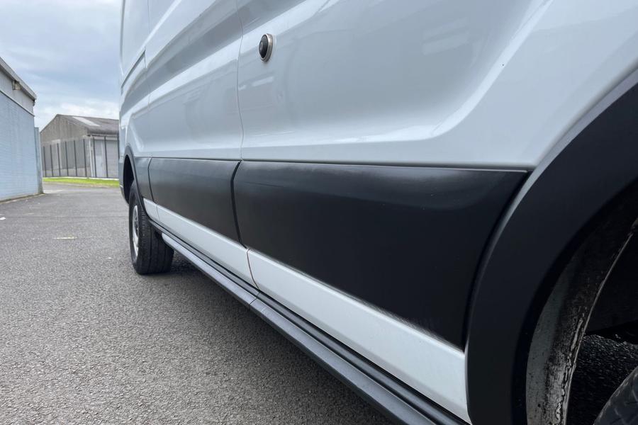 Ford TRANSIT Photo autoimg-81ef9bfe309438b10470740daf9a02a8e55f2ca4.jpg