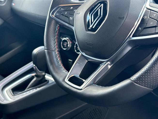 RENAULT Clio Photo 51