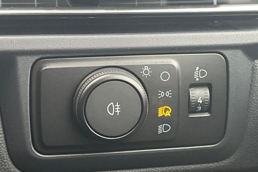Ford TRANSIT CUSTOM Photo autoimg-81f0718614b5ffb8cf10daa99aca0edb0a7ba475.jpg