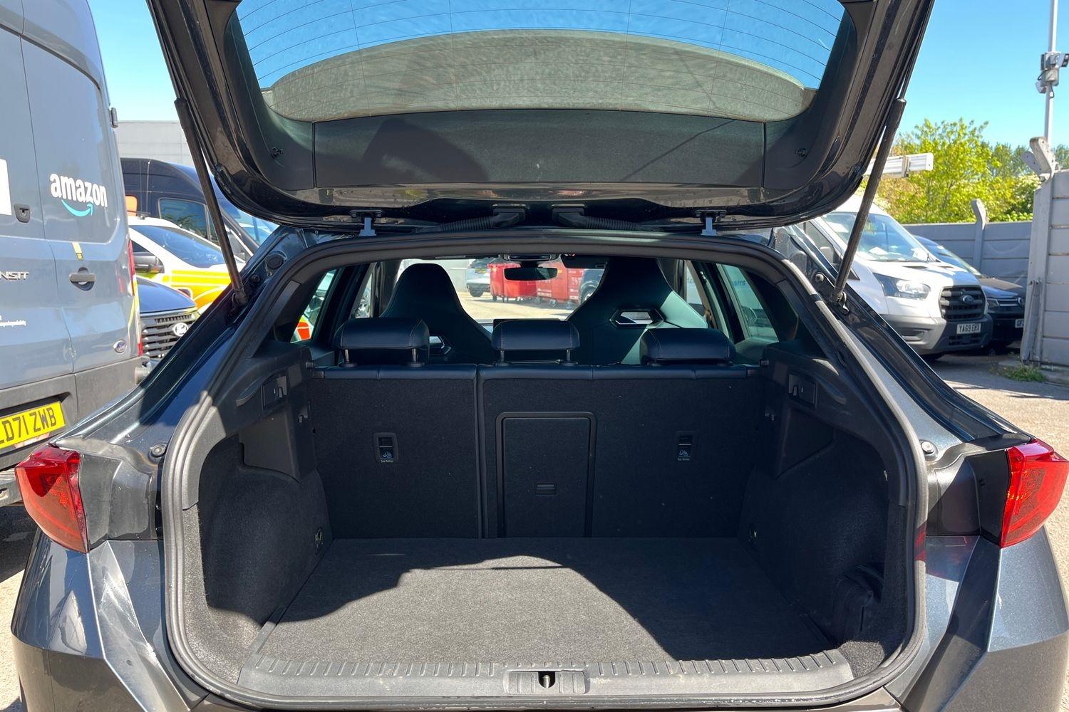 CUPRA FORMENTOR Photo 20