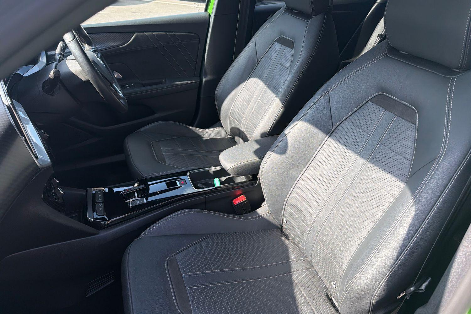 Vauxhall MOKKA Photo 18