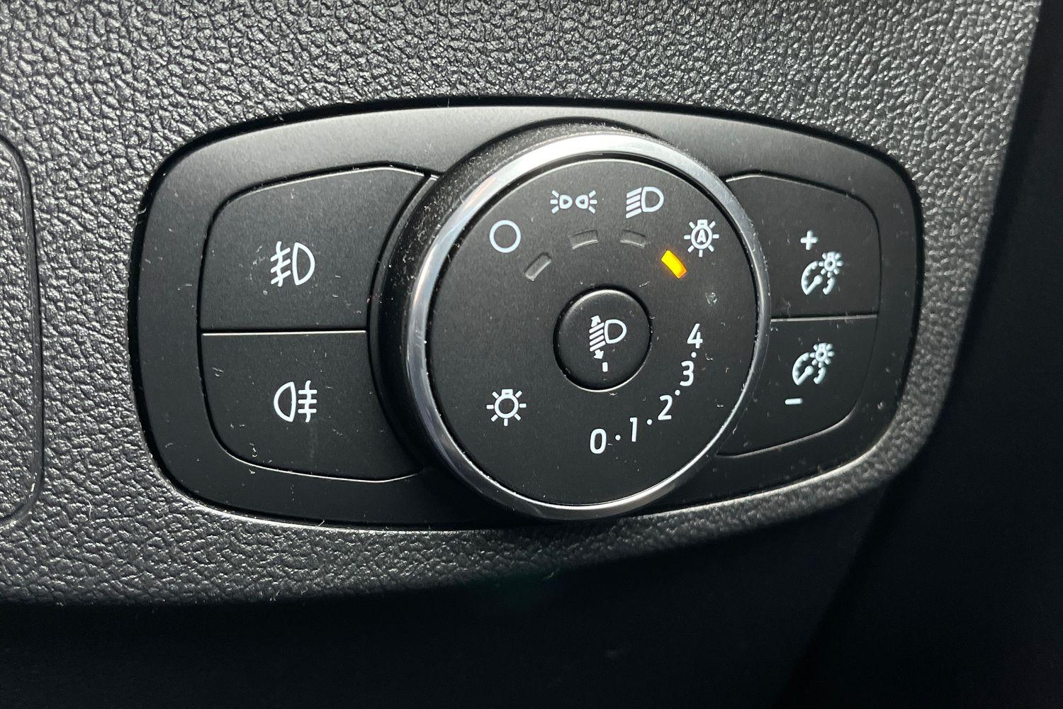 Ford Focus Photo 23