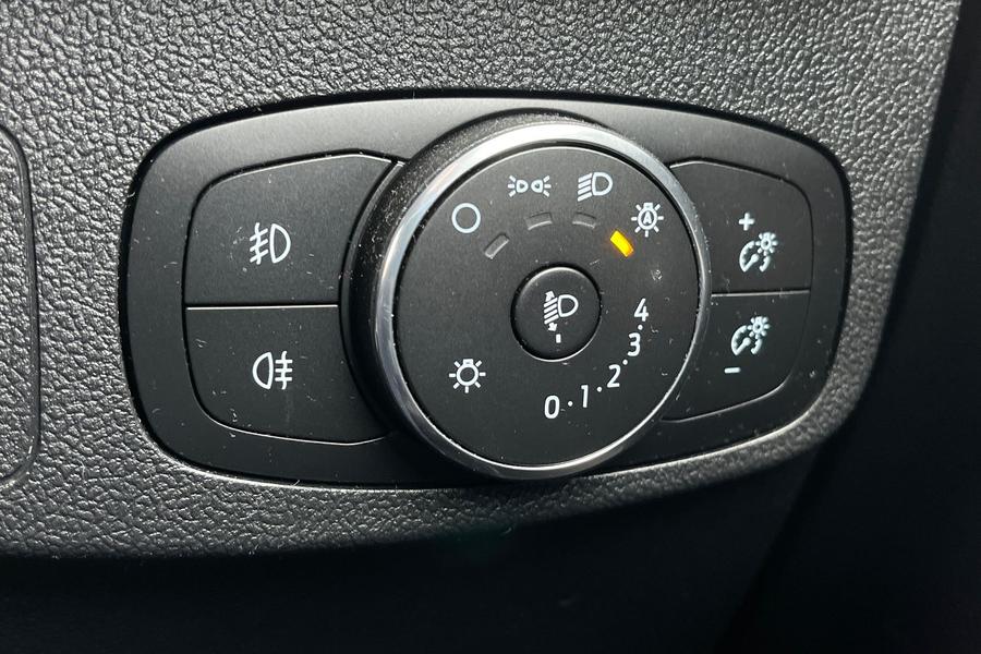 Ford Focus Photo autoimg-81f6345429b2f0e88f710964b429f46514c3814d.jpg