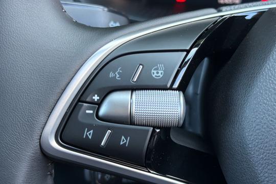 Skoda Karoq Photo autoimg-81fa5874dd6366c5b934376bd1c204e931590322.jpg