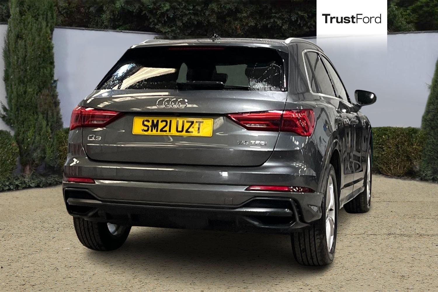 Audi Q3 Photo 3