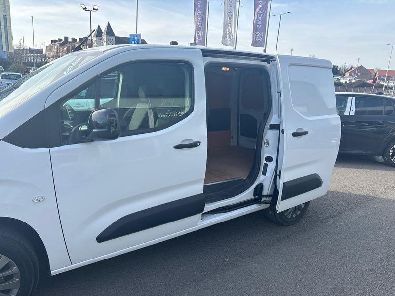 Used Peugeot Partner CX72RXL 21