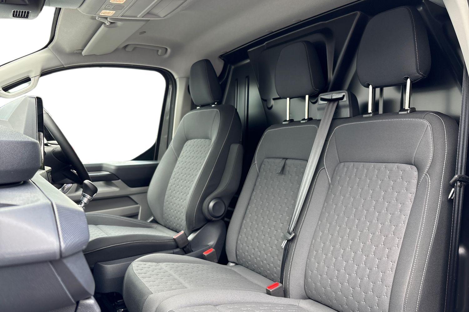 Ford TRANSIT CUSTOM Photo 9