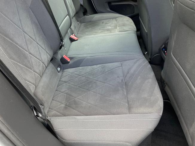 Volkswagen Golf Photo 31