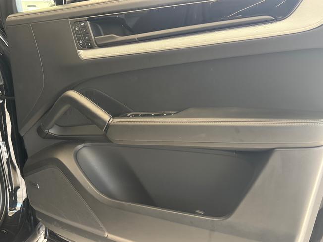 PORSCHE Cayenne Photo 20