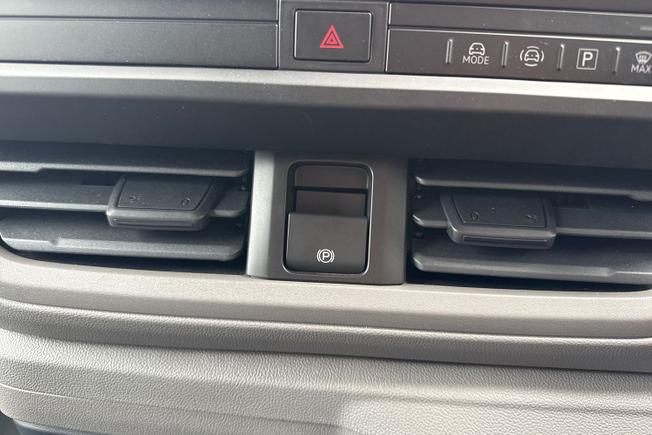 VOLKSWAGEN e-Transporter Photo 44