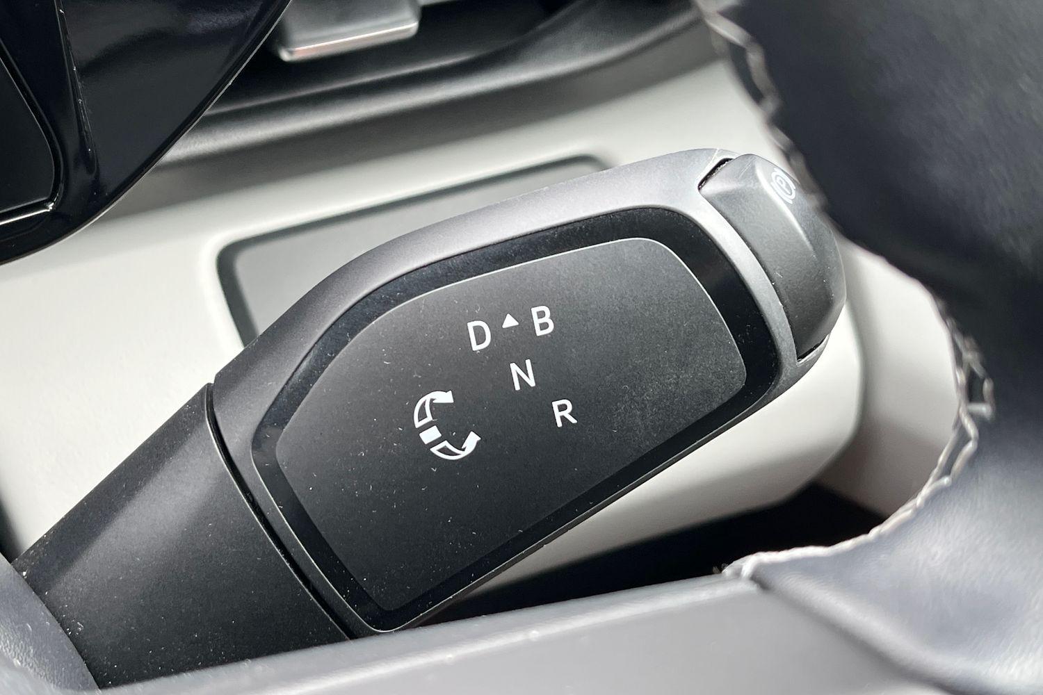 Ford Explorer Photo 14