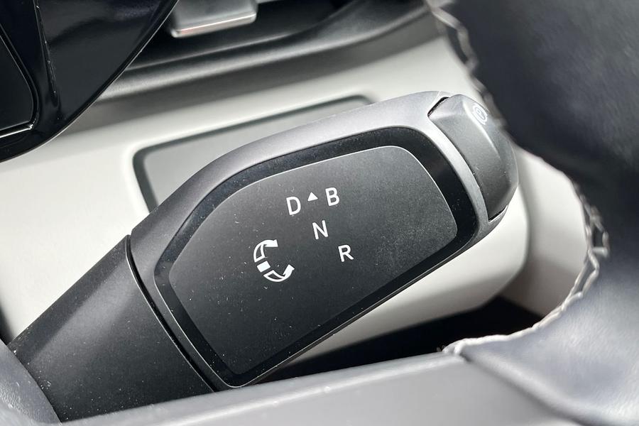 Ford Explorer Photo autoimg-821434b4bdebdf609f0eac23f8cca81d9ec14339.jpg