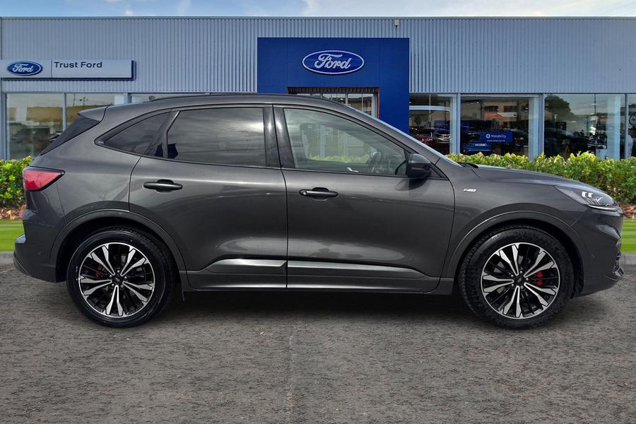 Ford KUGA Photo autoimg-822a309882d6b5274ac5b848fcc49e761a04fa5b.jpg