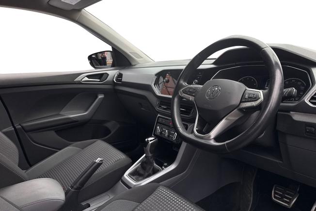 VOLKSWAGEN T-Cross Photo 6
