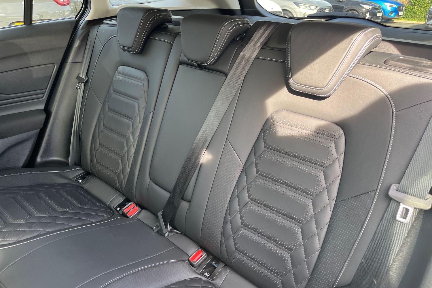 Ford FOCUS Photo 19