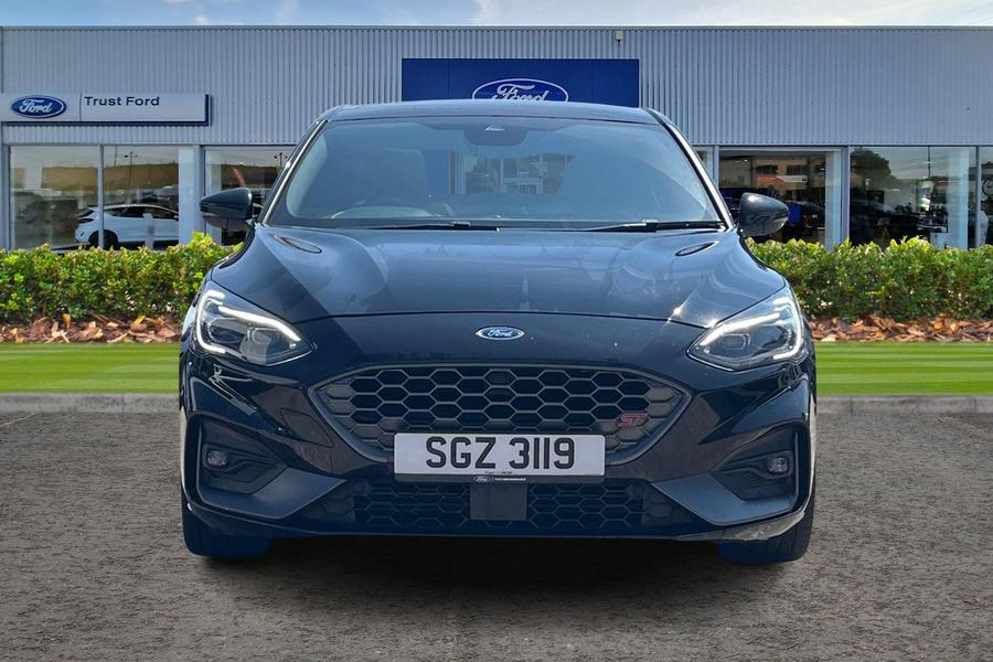Ford FOCUS Photo autoimg-8231766541b48e75faab4916a4a3ef83be29a971.jpg