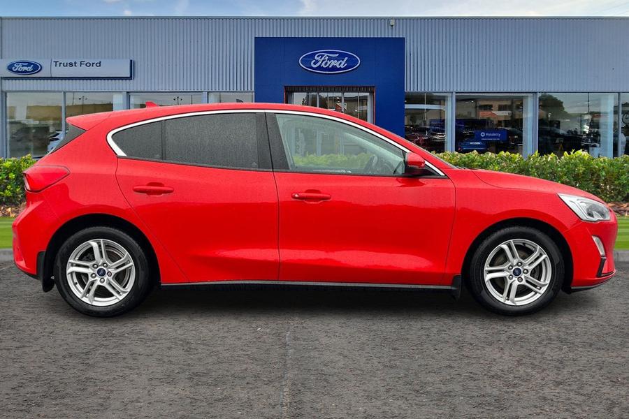 Ford Focus Photo autoimg-8233d82d923972ccf14067310588b555eed8915b.jpg