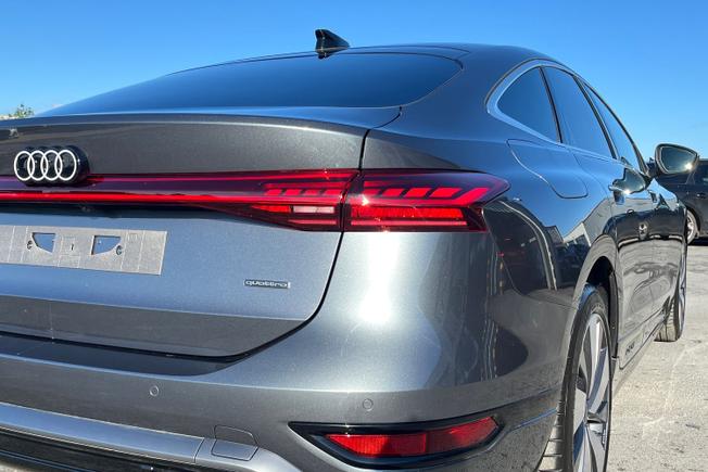AUDI  A6 Sportback Photo 18