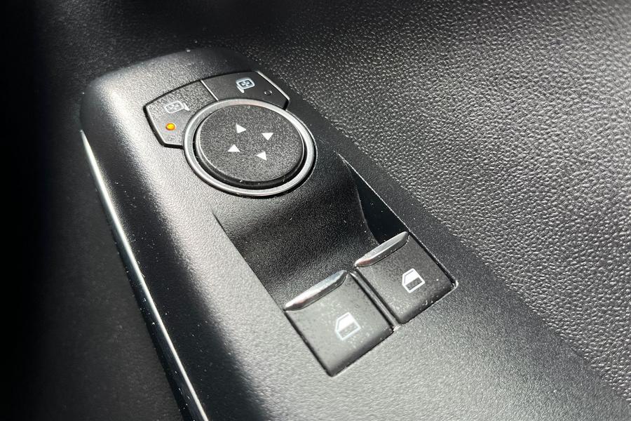 Ford Fiesta Photo autoimg-823bd3166746ff25688194f2913a5592f161f97b.jpg