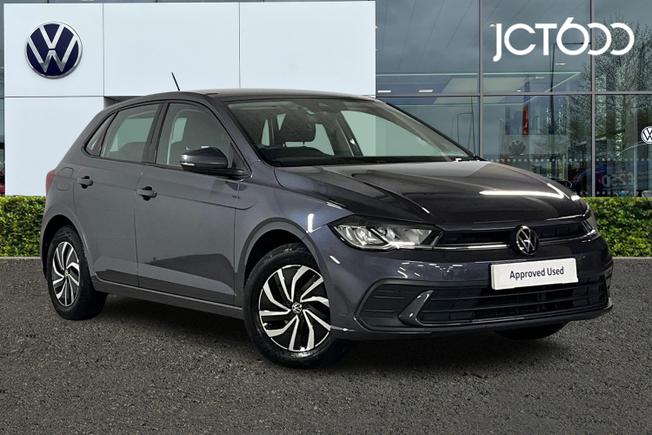 VOLKSWAGEN Polo Photo 1
