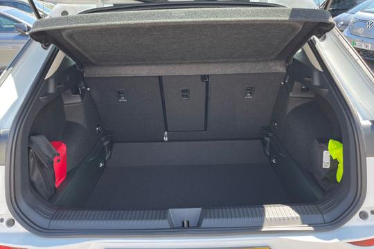 Volkswagen T-roc Photo autoimg-823c6ddfafa7577a01571195557a0cb3186cf19a.jpg