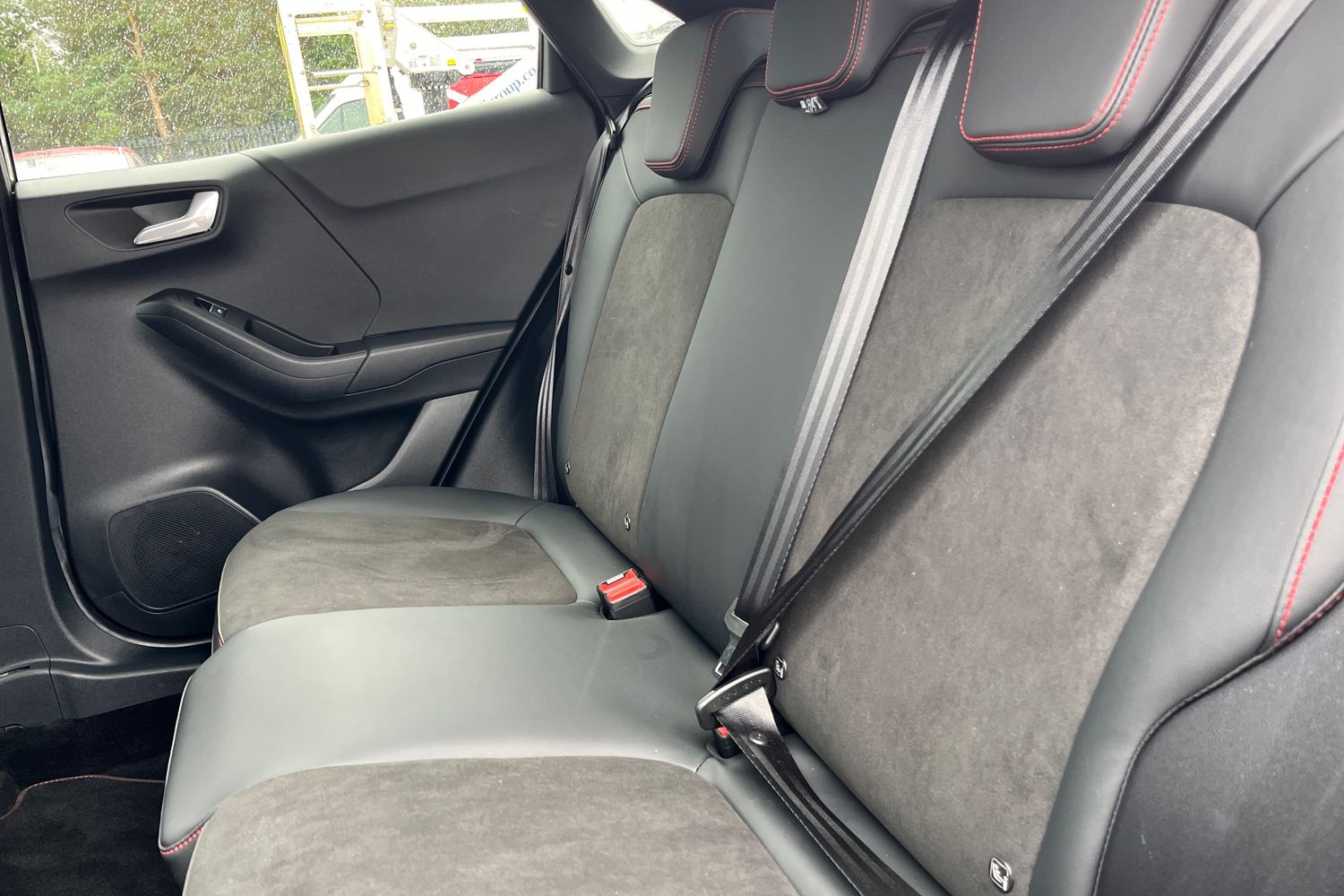 Ford PUMA Photo 19