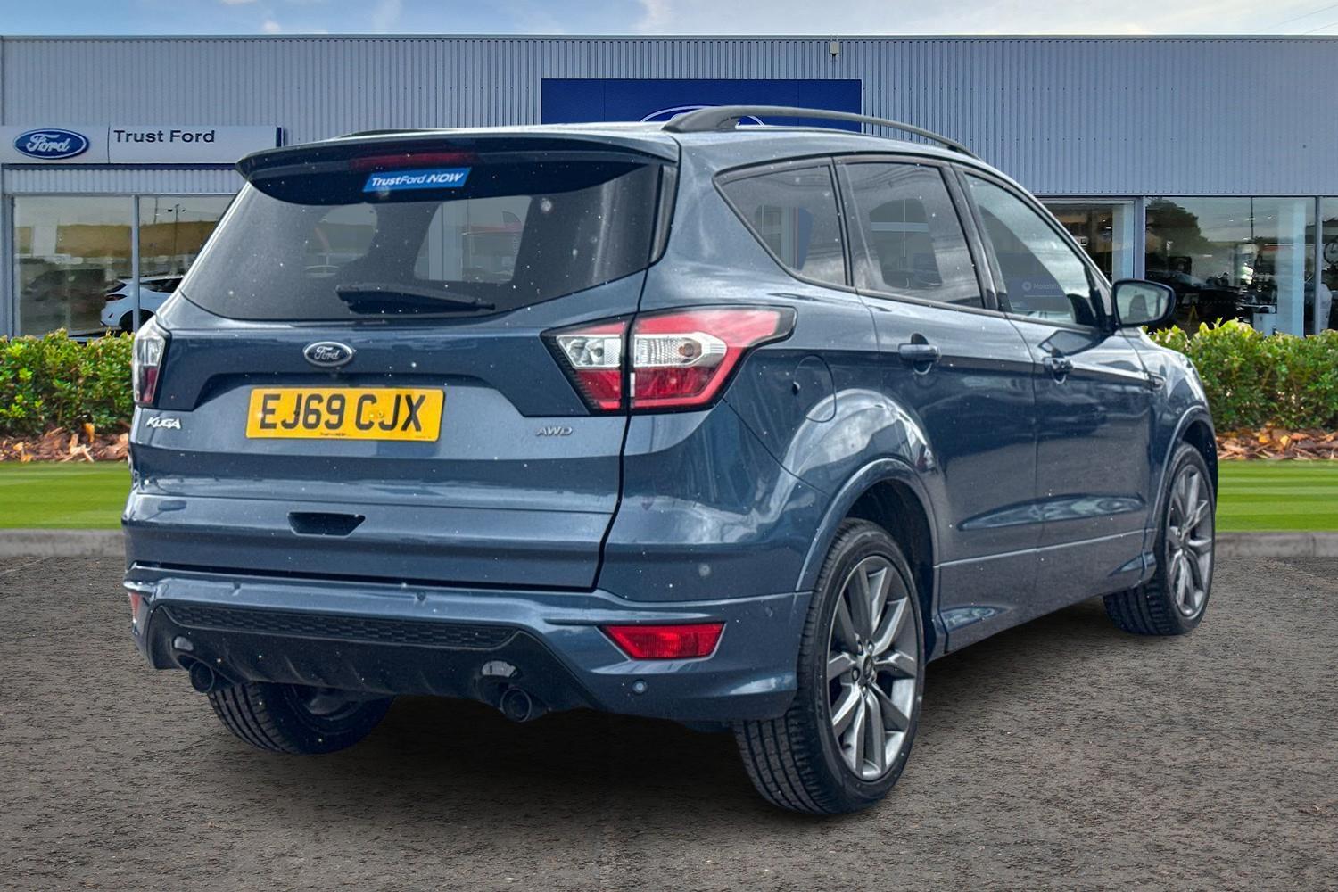 Ford KUGA Photo 3