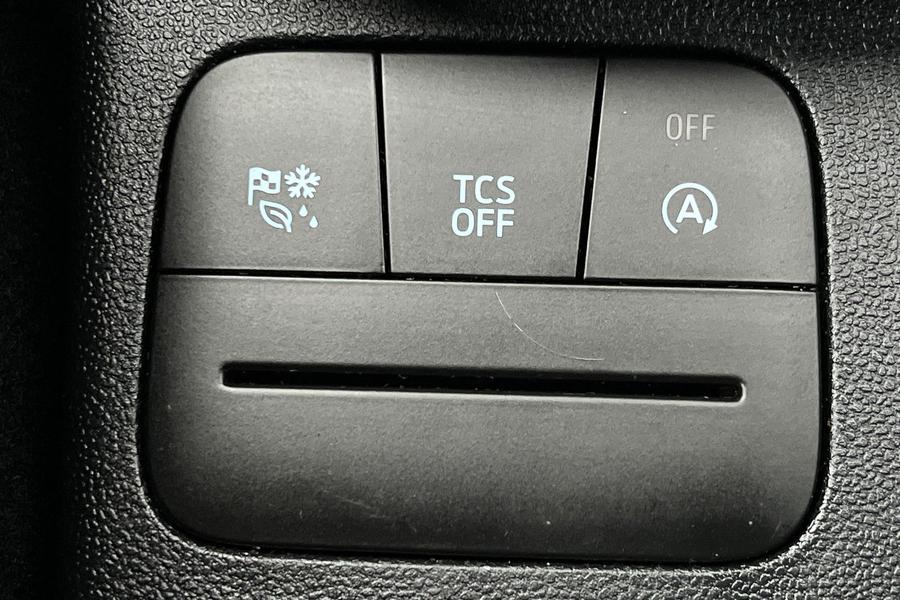 Ford FIESTA Photo autoimg-8244263bb9200b627bf127de7171647d5f9e791a.jpg