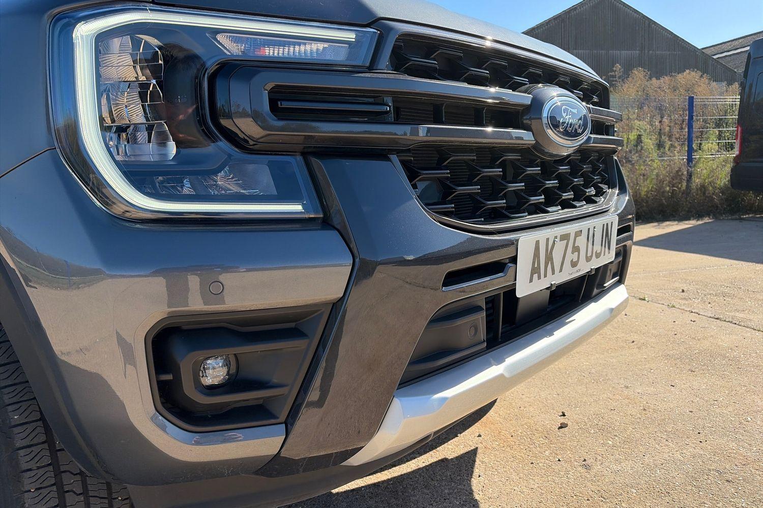 Ford RANGER Photo 16