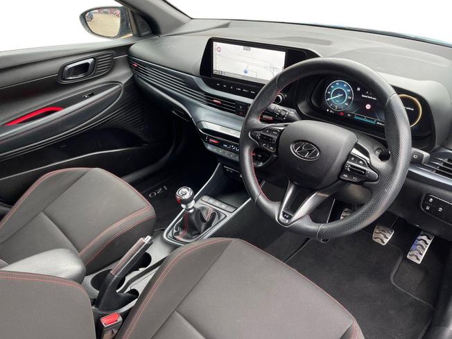 HYUNDAI i20 Photo 6