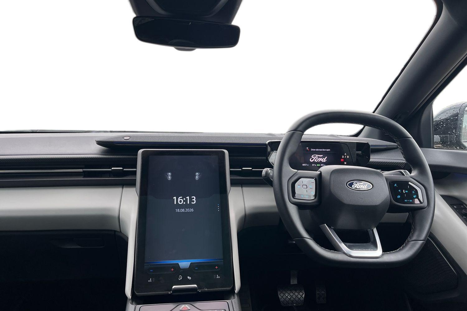 Ford EXPLORER Photo 9