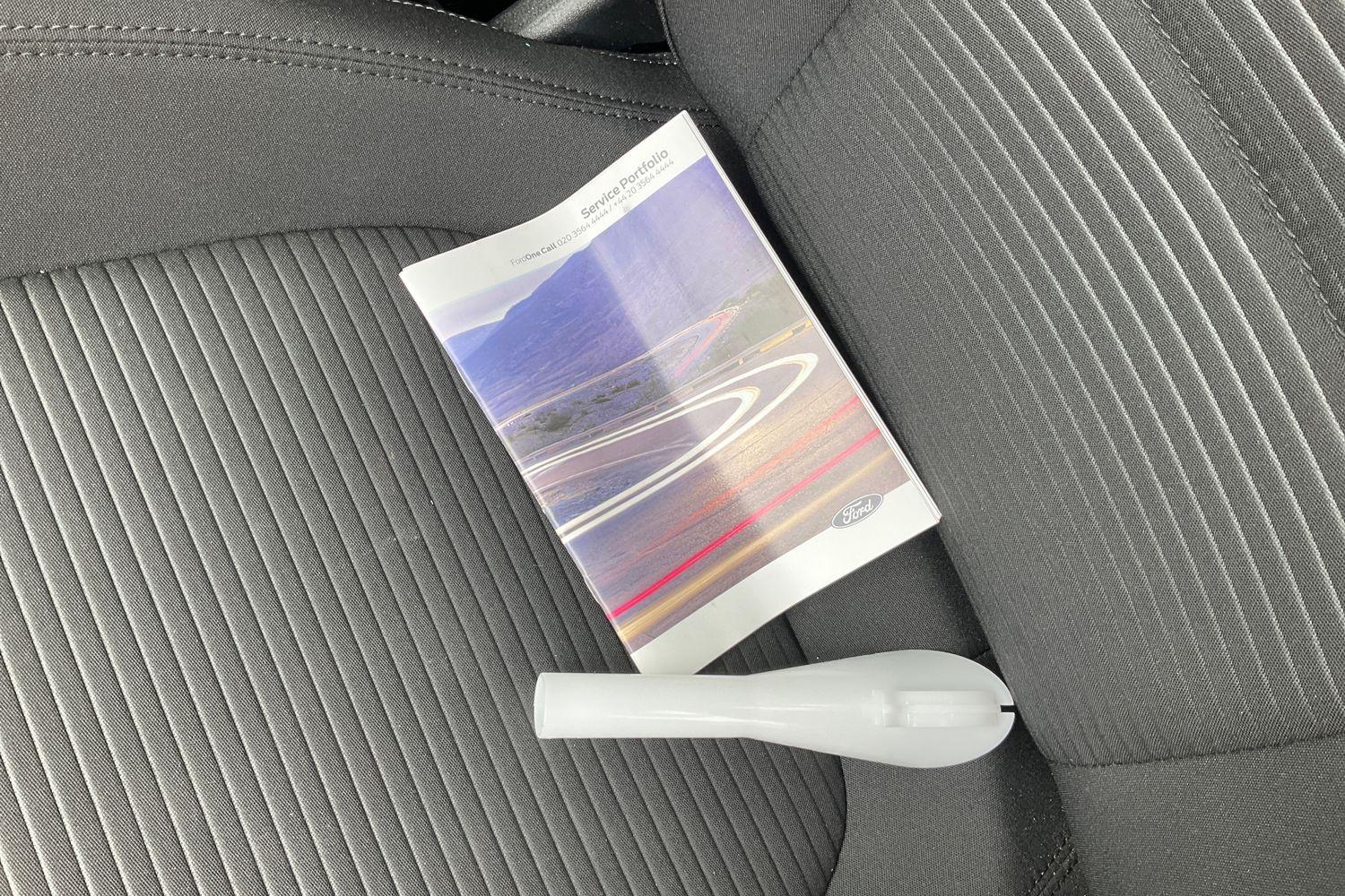 Ford Focus Photo 21