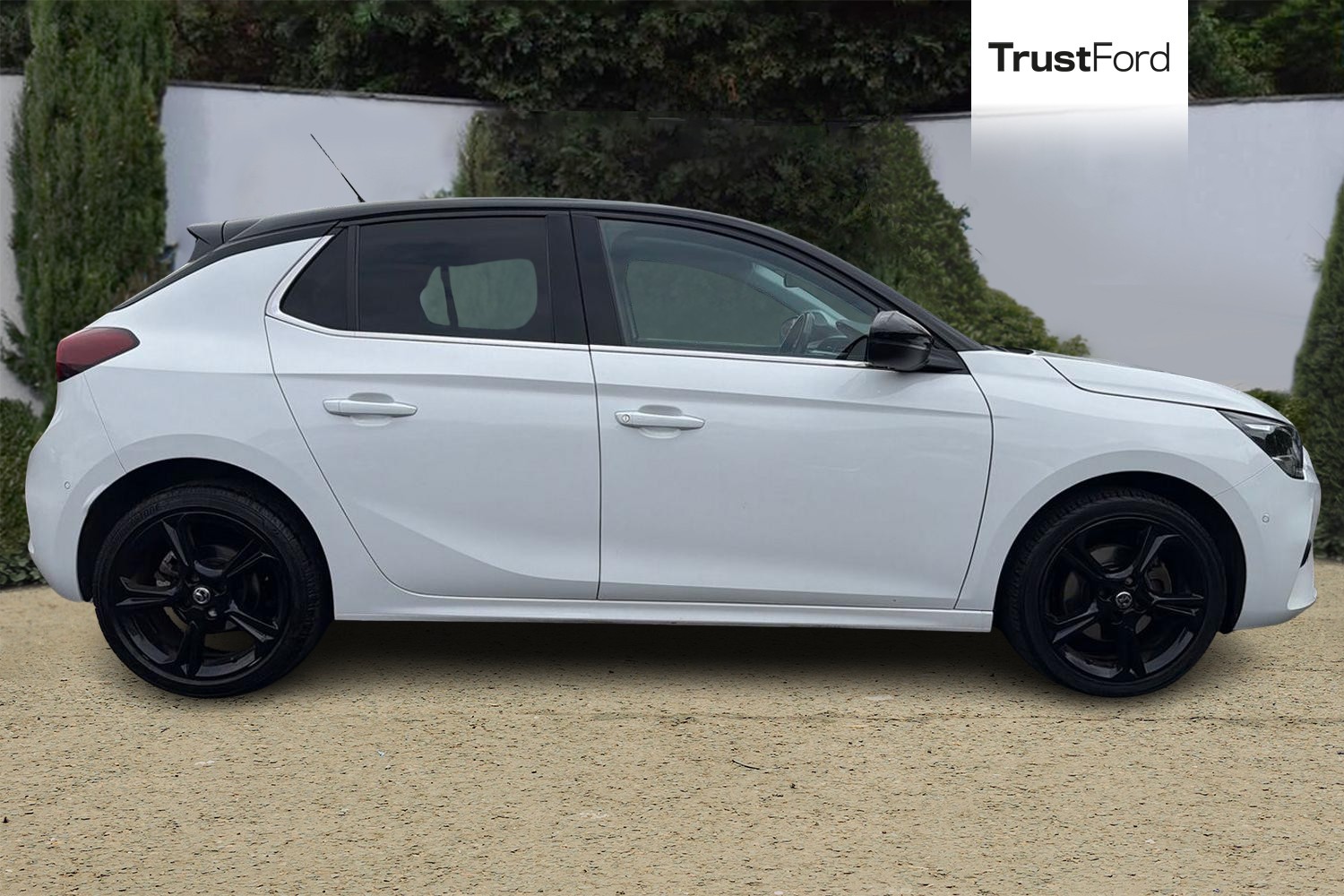 Vauxhall CORSA Photo 2