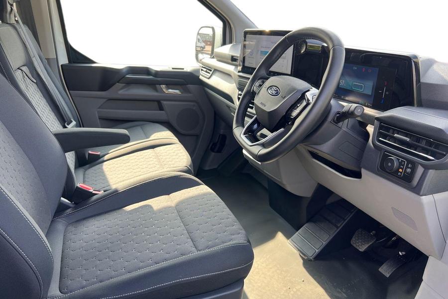Ford E-TRANSIT CUSTOM Photo autoimg-824c51e0296e60a7d3f5c5e84293b3b4c95b7375.jpg
