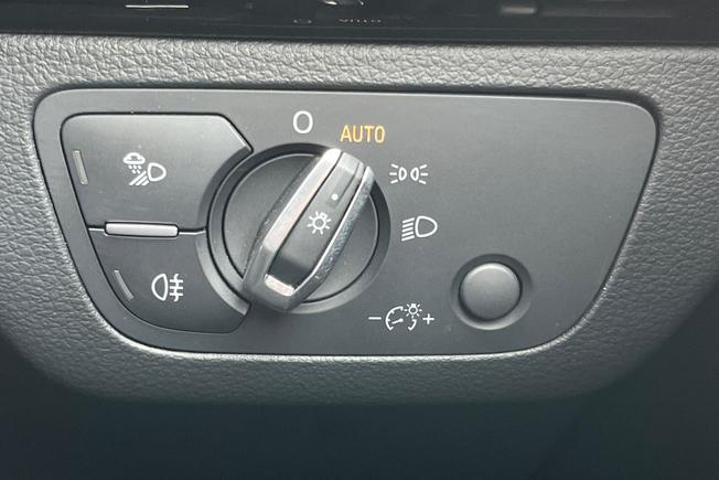 AUDI Q5 Photo 30