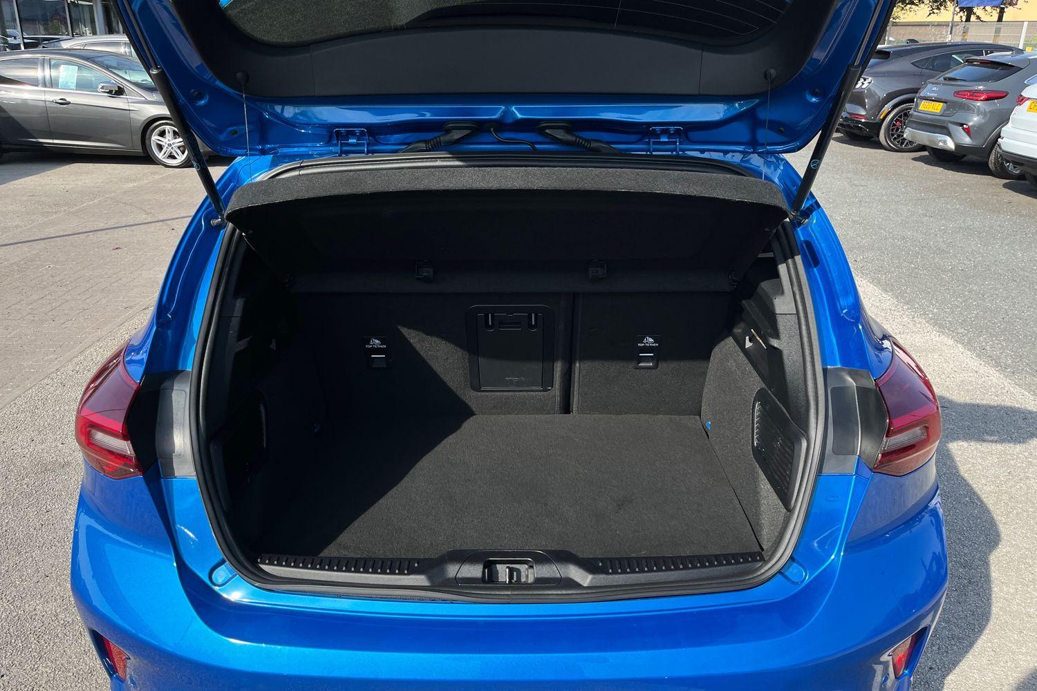 Ford FOCUS Photo 20