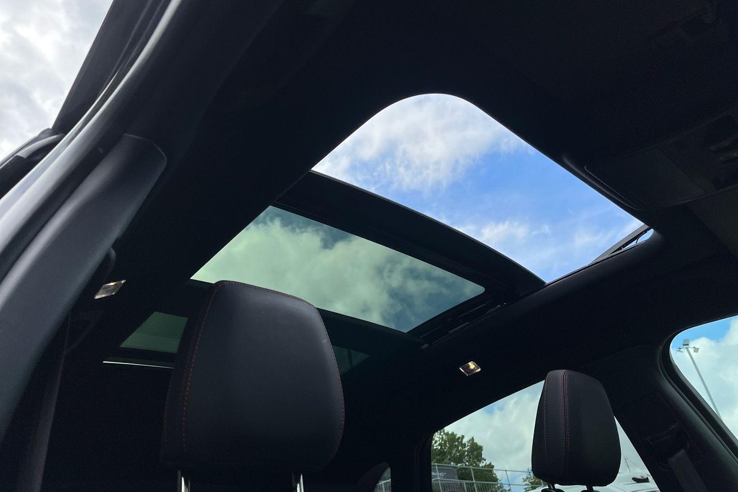 Ford Kuga Photo 31