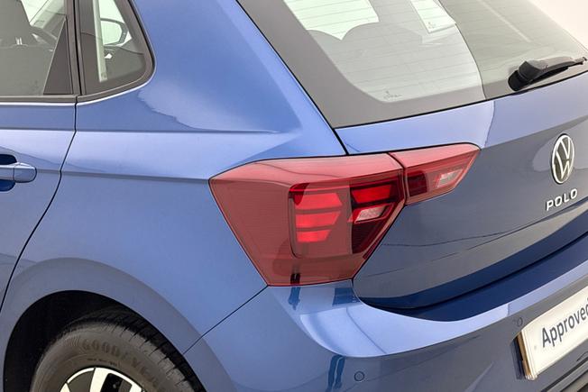 VOLKSWAGEN Polo Photo 18