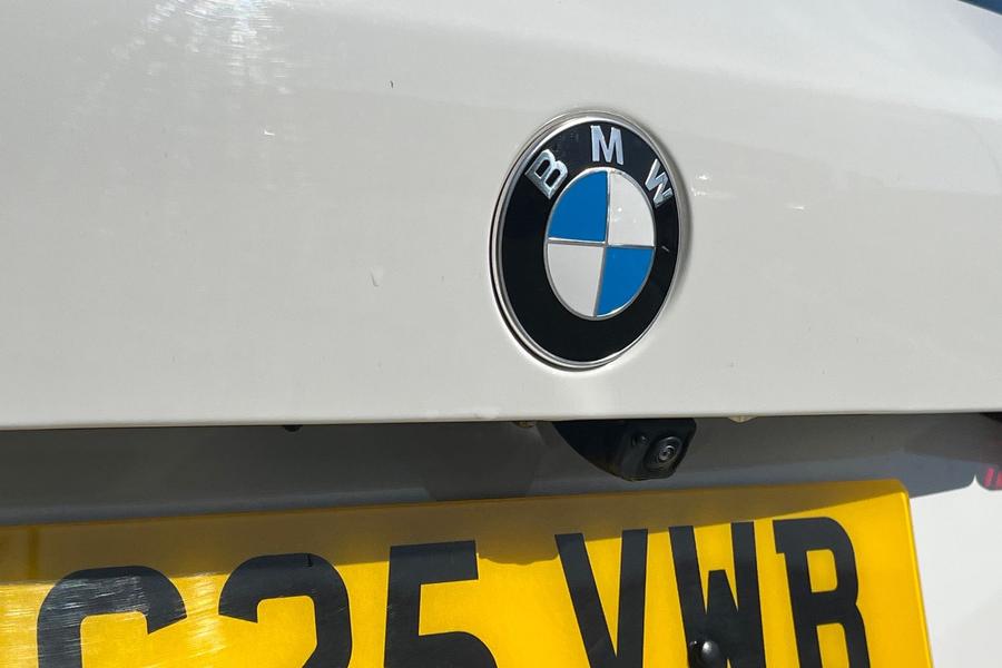 BMW 2 SERIES Photo autoimg-825e65ef981f37e8595d5c7efdc8de8e9b42de19.jpg