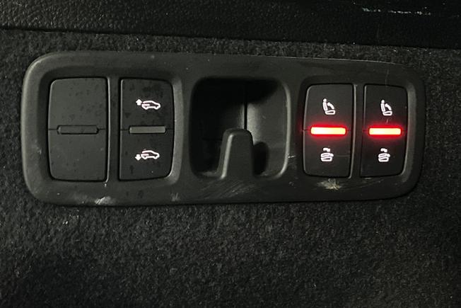 AUDI Q7 Photo 31