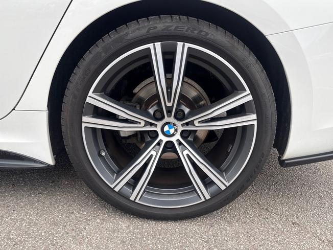BMW 3 Series Photo 5