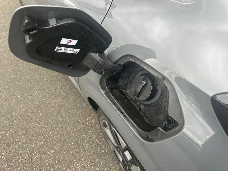 Used Peugeot 208 NU25ODK 32