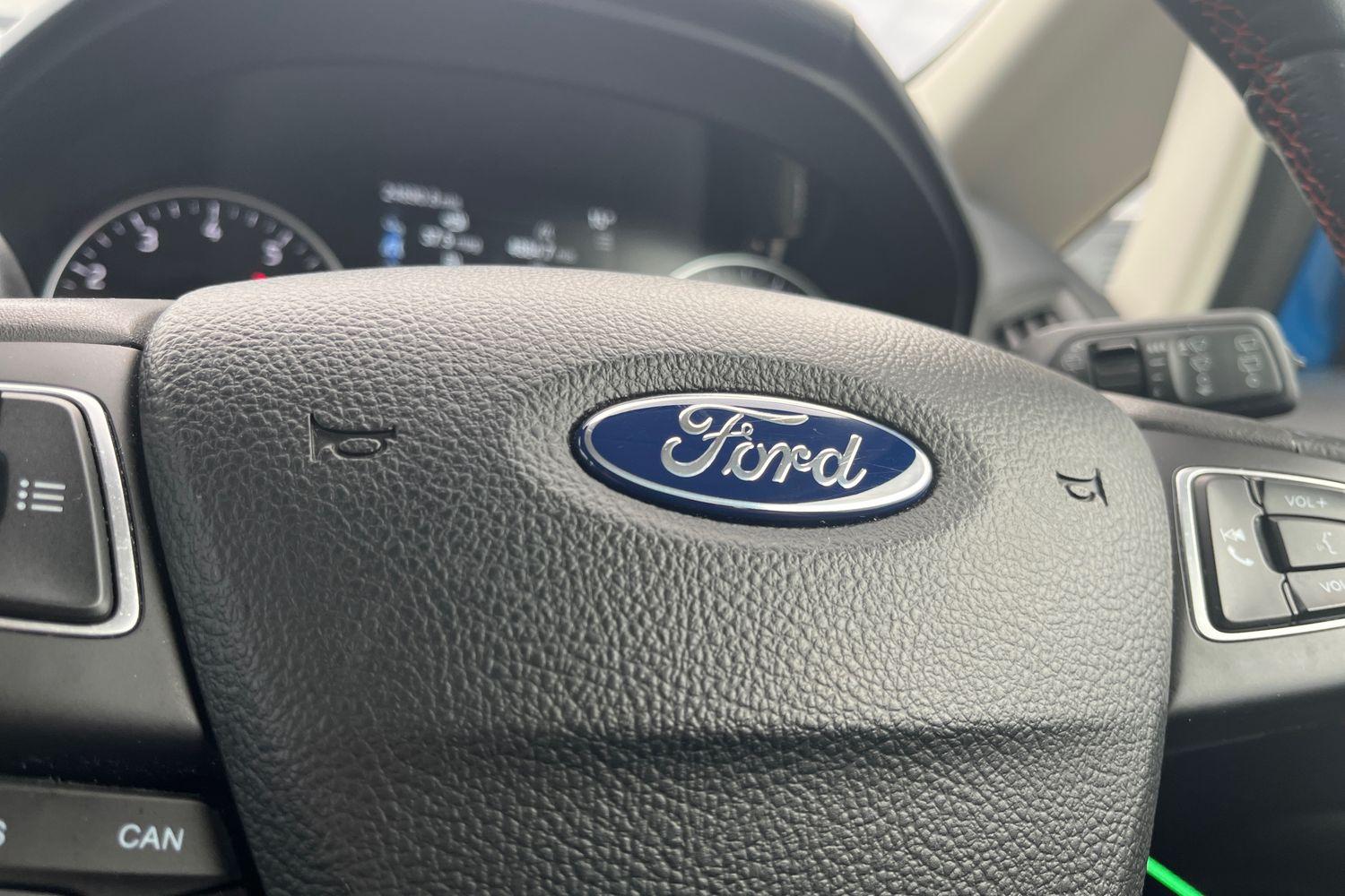 Ford ECOSPORT Photo 39