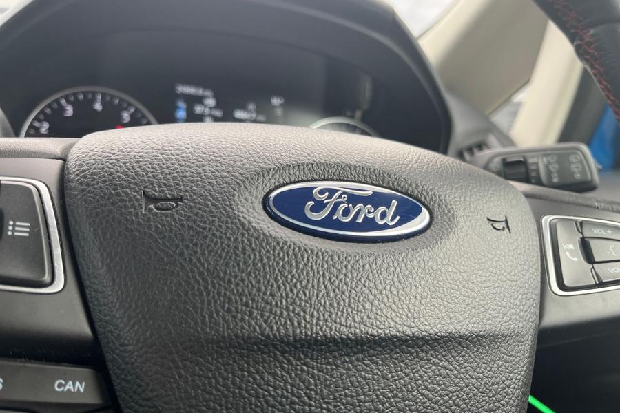 Ford ECOSPORT Photo autoimg-82623e0f129e7888e2c1b19ca256e9c39a33d742.jpg