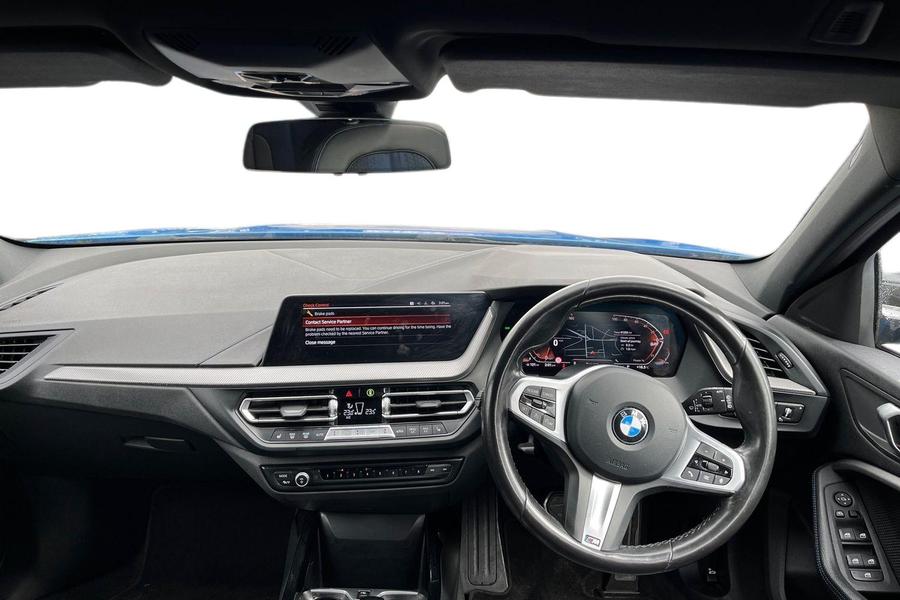 BMW 1 SERIES Photo autoimg-82646ac971f72d1fed8569a3e4cbe42381a49c3e.jpg