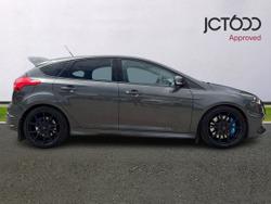 FORD Focus Photo 4