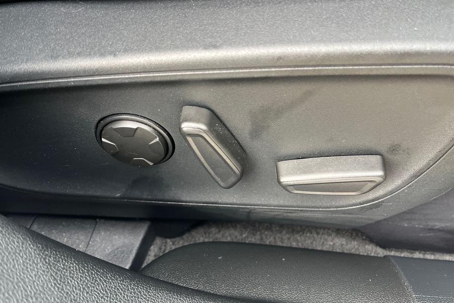 Ford Kuga Photo autoimg-82654bcbff641d45ca84068b91a97e1a1a21e681.jpg