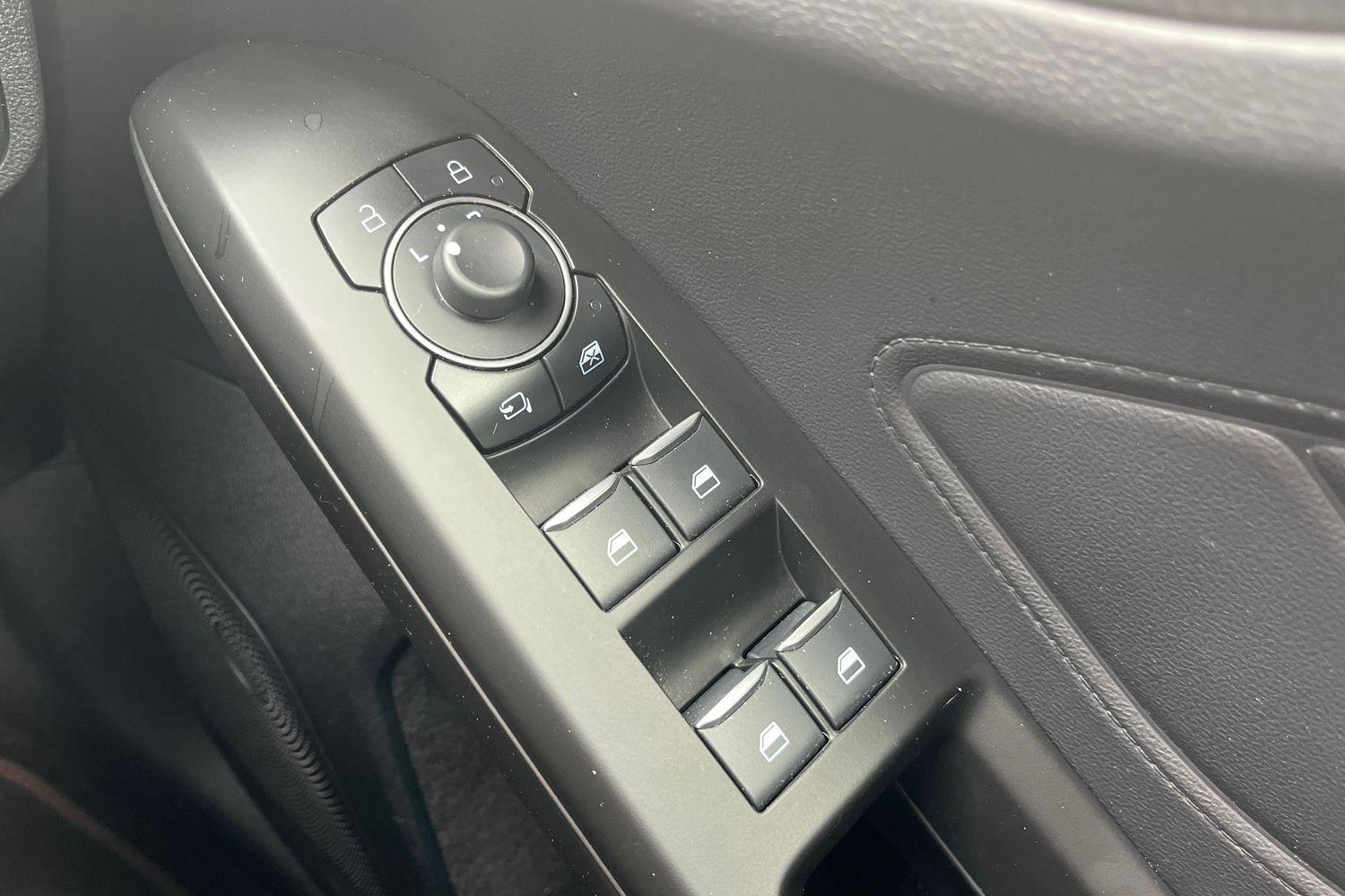 Ford FOCUS Photo 15